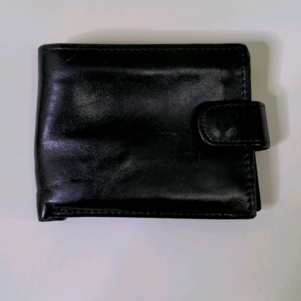 Tracker Leather Wallet